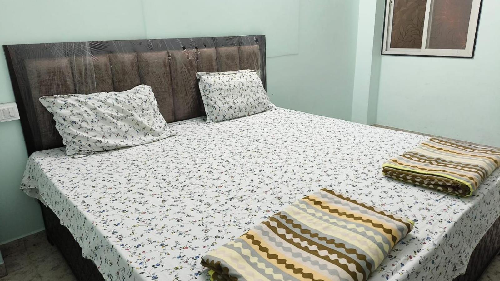 אויאיין Nain Guest House מראה חיצוני תמונה